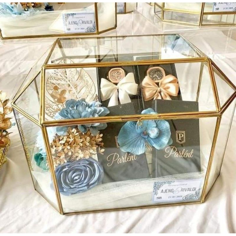 BOX HANTARAN/ BOX SESERAHAN PERNIKAHAN/ BOX HANTARAN KACA