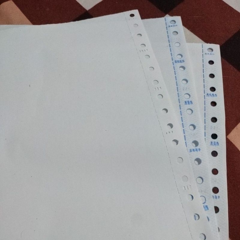 

[Ecer] Kertas countinuous form 3 ply 24x28 cm 10 pcs 20 pcs 50 pcs putih |murah| kertas rangkap| surat jalan