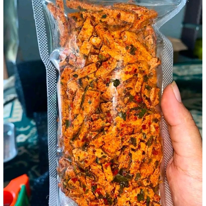 

Basreng pedas daun jeruk 100gr