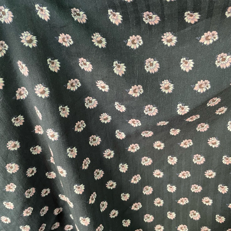 kain katun motif - kain katun crinkle motif bunga premium - kain katun orginal - kain cotton style b