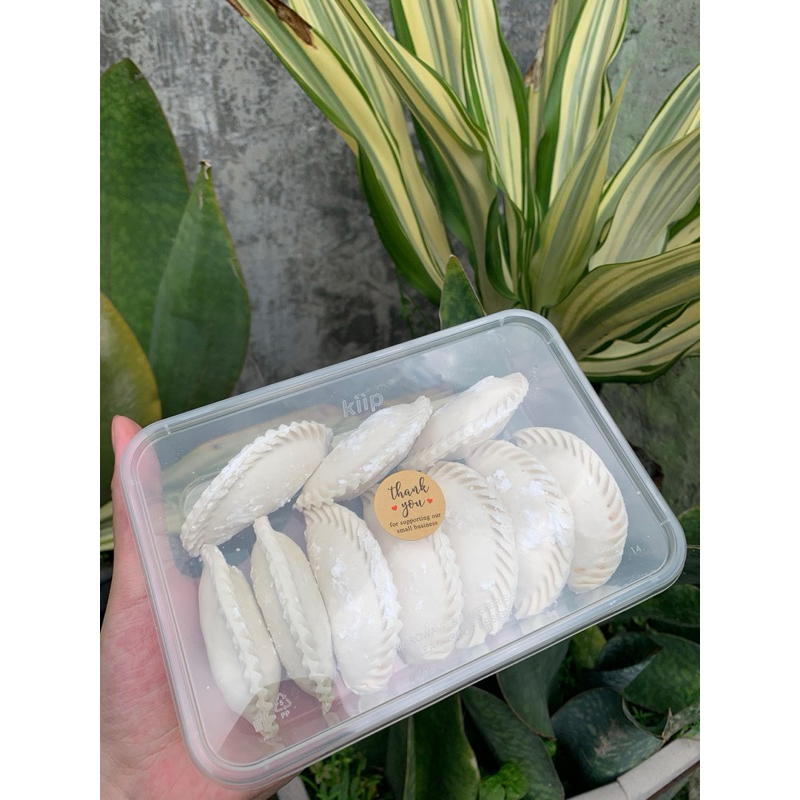 

cireng isi/cireng Frozen varian ayam suwir pedas & keju isi 10pcs