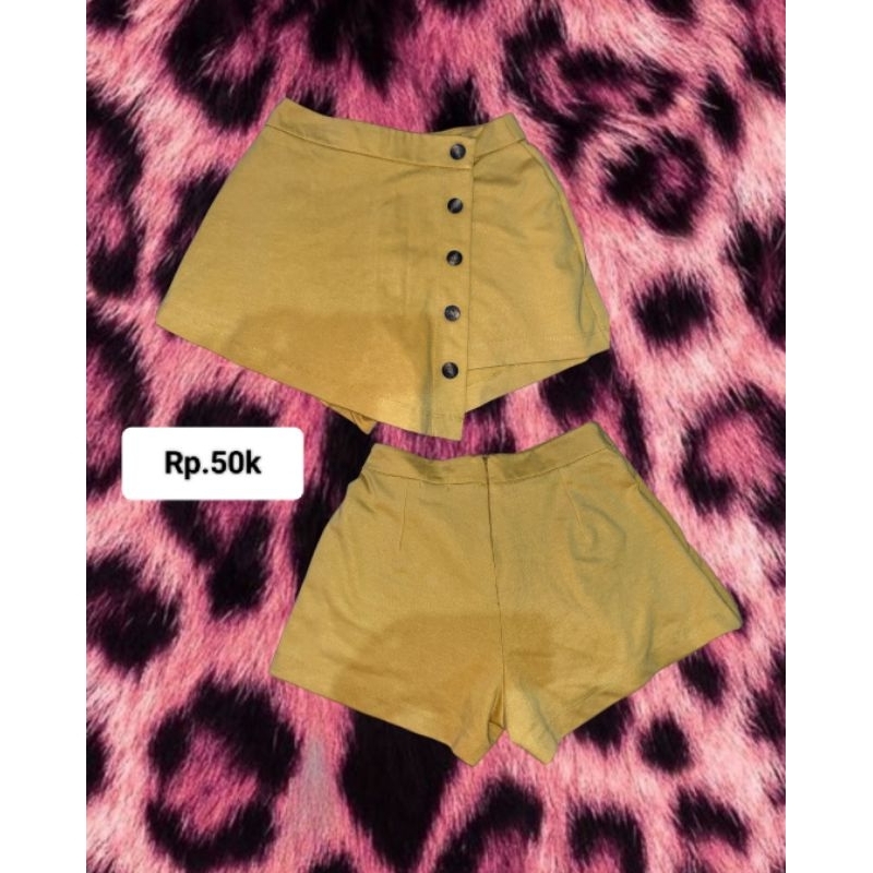 cute acubi mustard skort
