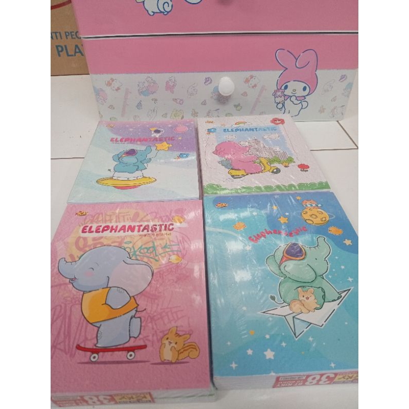 

Buku Tulis KIKY 38 Lembar Per Pack isi 10 pcs