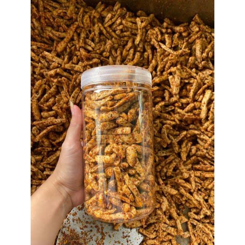 

Basreng Baso Goreng Toples 1L Crispy Original Pedas Daun Jeruk Renyah Keripik Cemilan Bumbu Melimpah Asin Gurih 250gr