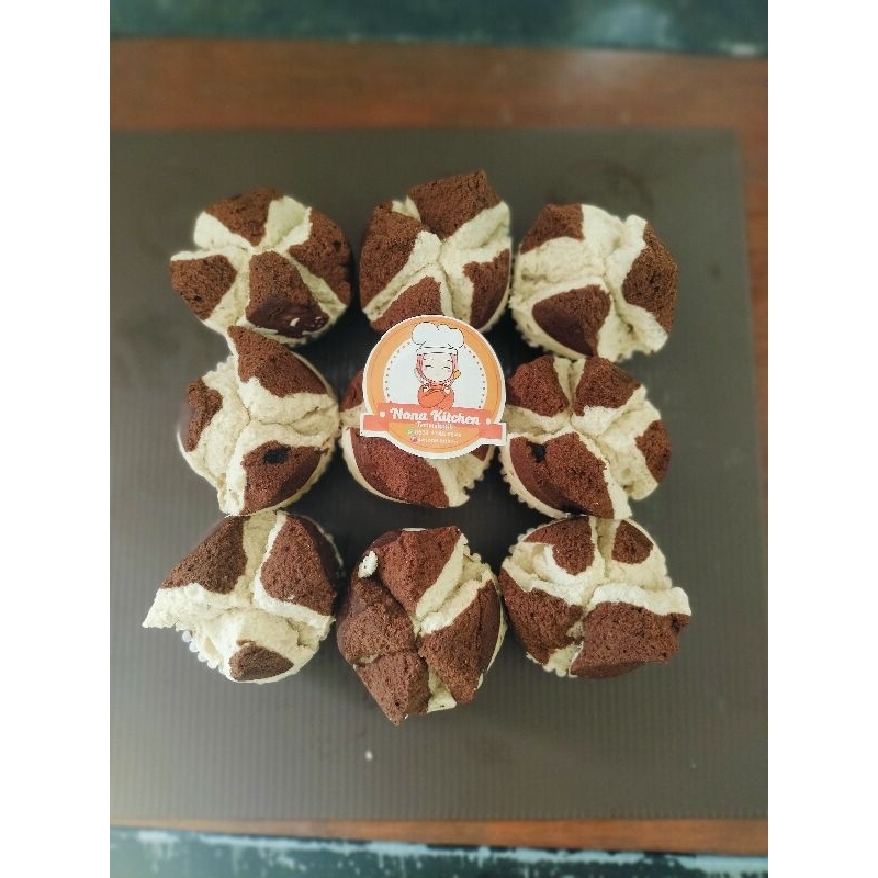

Bolu kukus mekar coklat