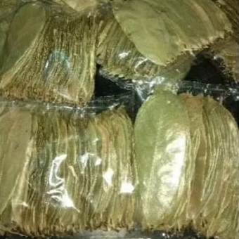 

sepesial daun sirsak kering 250 gr