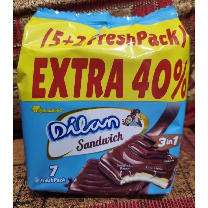 

Dilan Choco Sandwich 3in1 80 Gr + 32 Gr (Isi 7 Freshpack x 16 Gr)