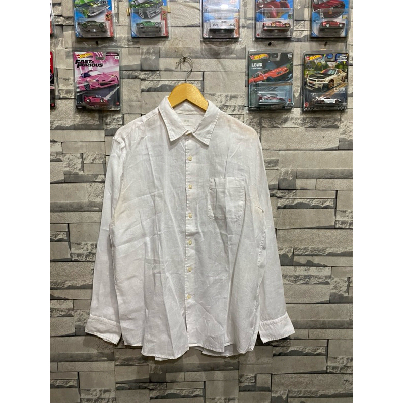 kemeja uniqlo putih XL