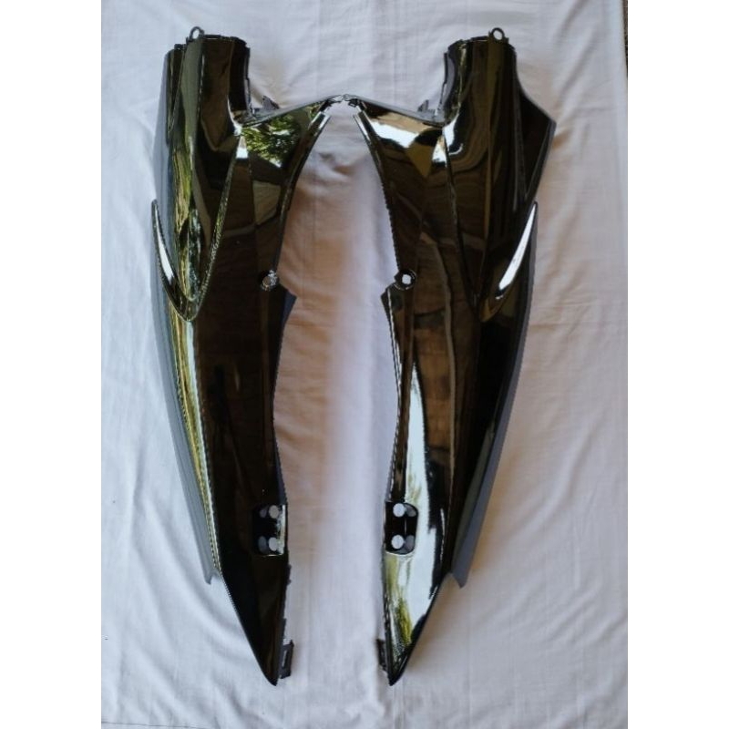 Cover Body Belakang Honda Karisma D 125 Bodi Honda Karisma D Warna Hitam