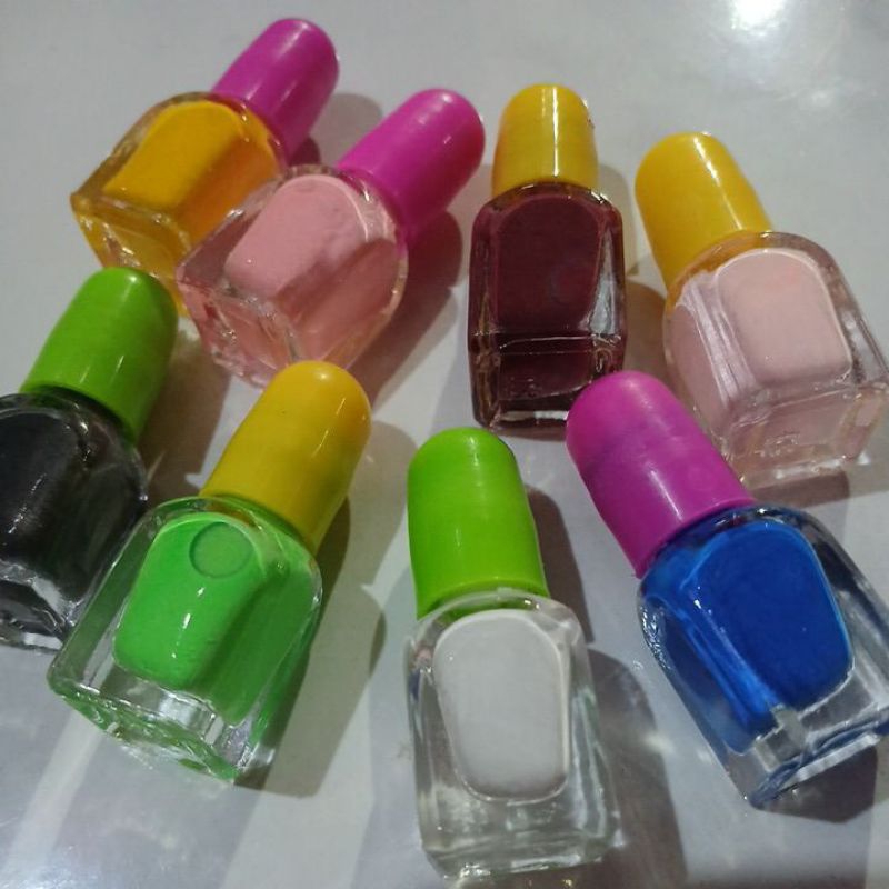Kutek Kuku Botol Kecil Nail Polish