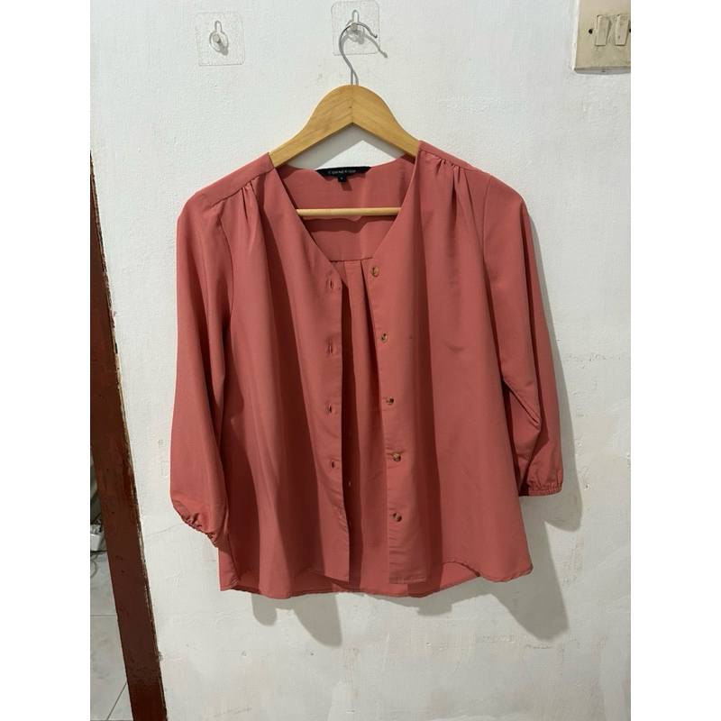 Blouse Wanita Connexion