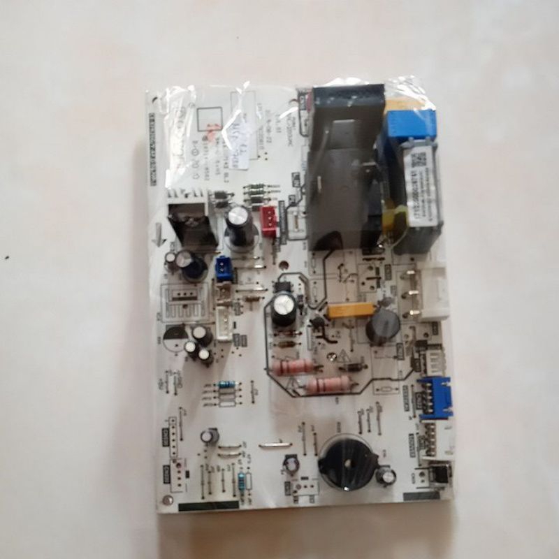 Modul PCB indoor AC merk Midea Media model MSBC-07CRN1