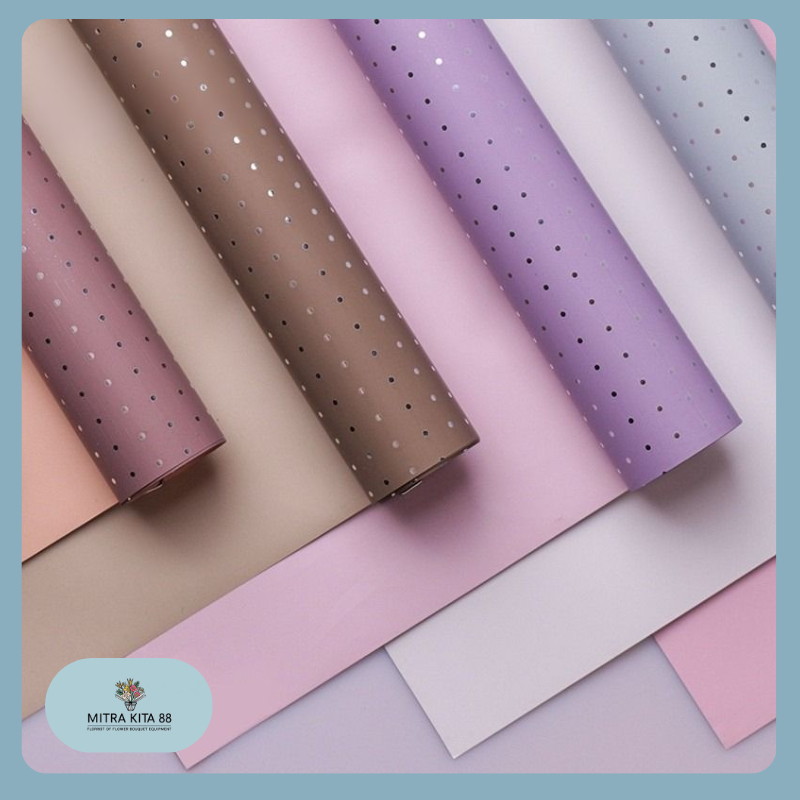 

Kertas Buket Bunga Bunga Polkadot Kecil Flower Wrapping Paper Small Polkadot Cellophane KB040