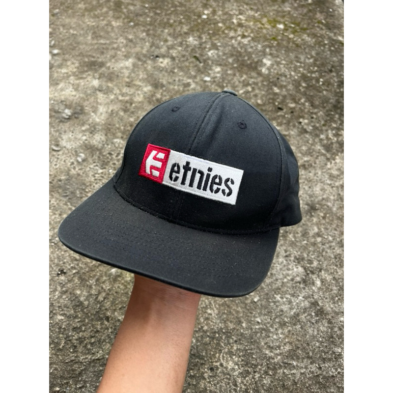 Topi vtg Etnies skateboard