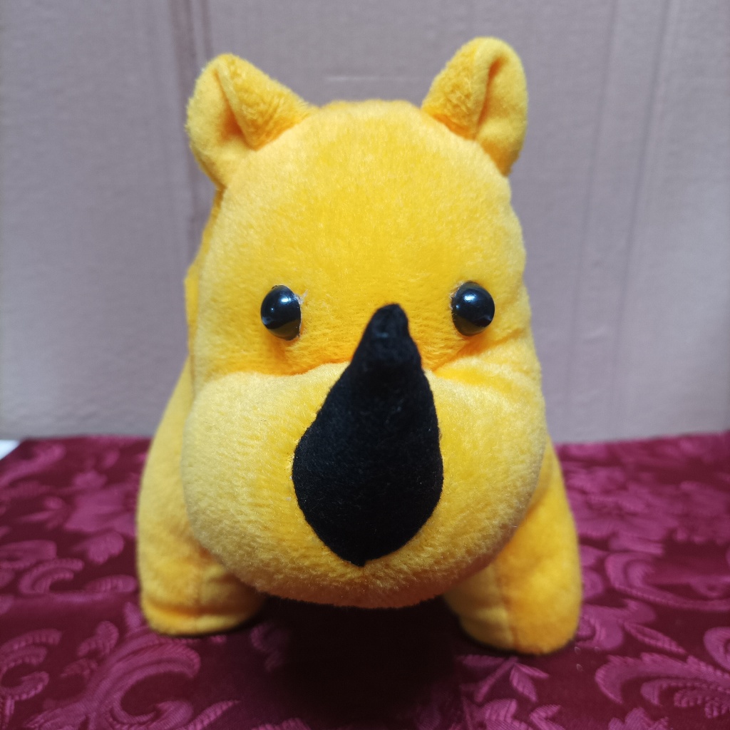 Boneka Badak Bercula Satu
