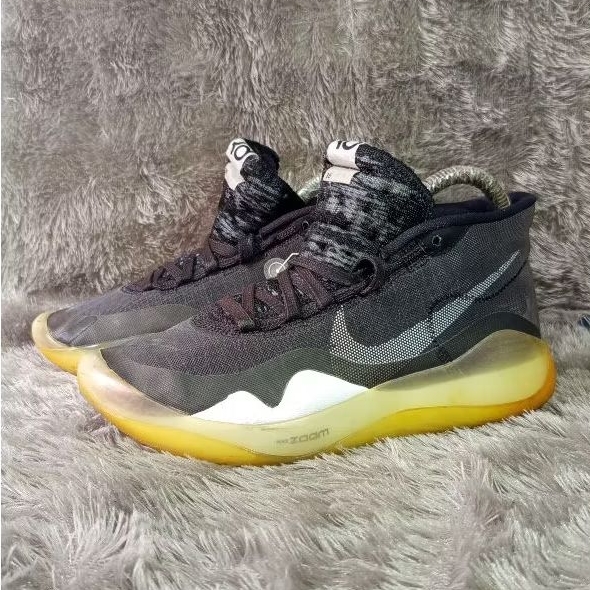 Centang zoom kd12 Basketball