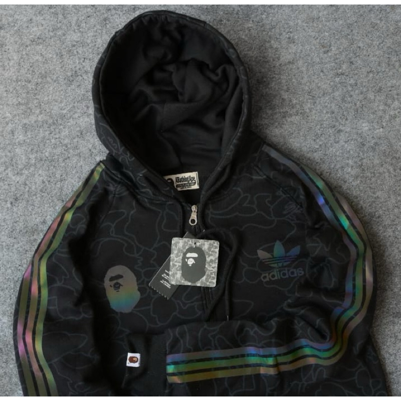 jaket hoodie ziper adidas x Bape hologram full tag label