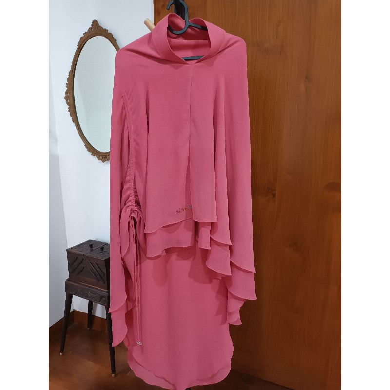 Khimar SiSeSa (preowned)