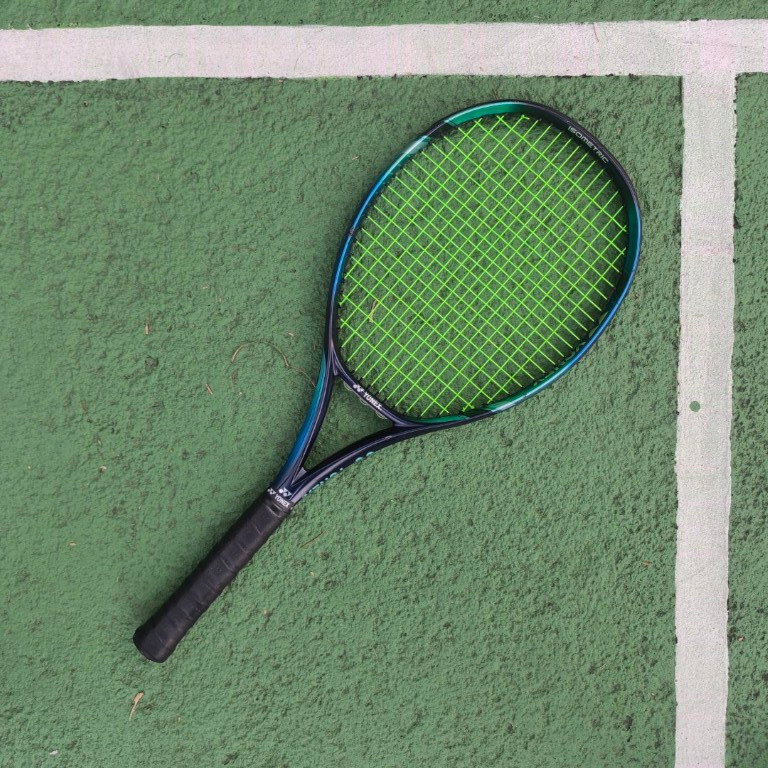 RAKET TENIS BEKAS YONEX EZONE 100 SKY BLUE A 100'/300gr/16x19/L2 (2022)