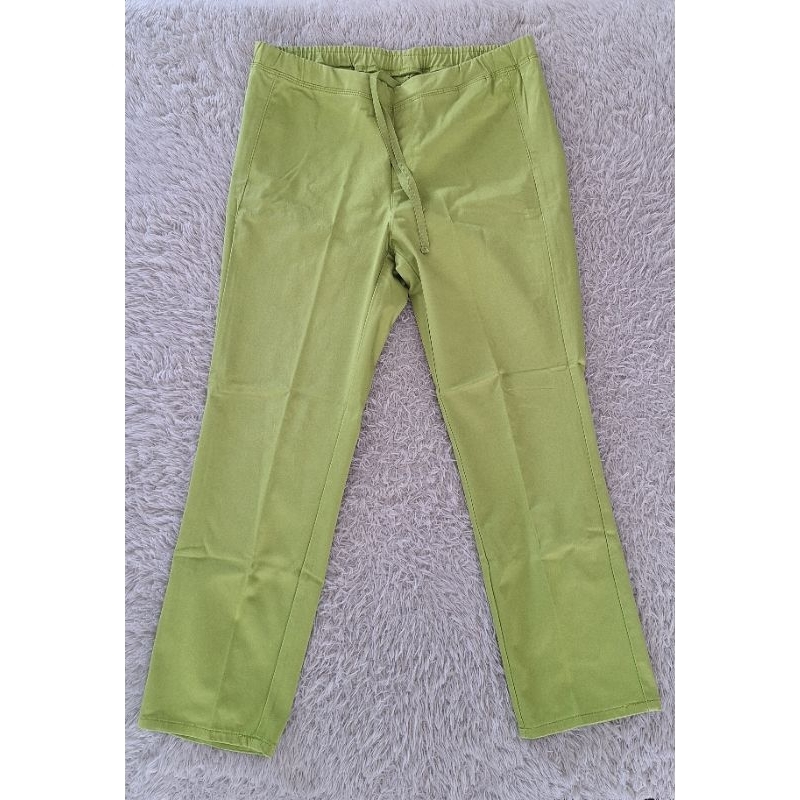 celana panjang Uniqlo preloved pribadi