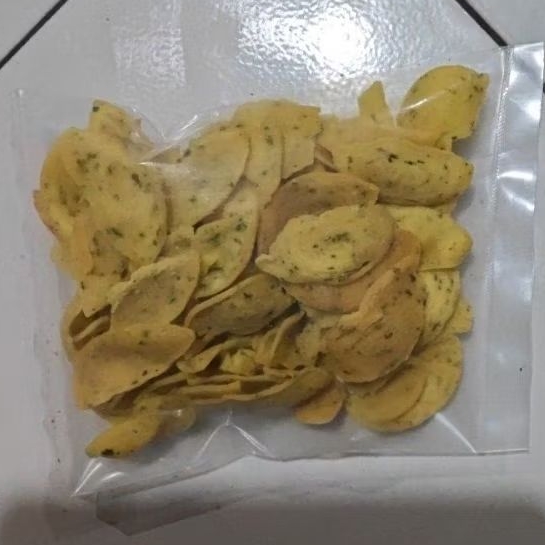 

bungek keripik makrin serba 7000