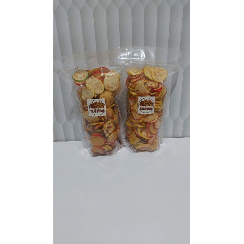 

KERUPUK SEBLAK 100gr GURIH DAN WANGI DAUN JERUK