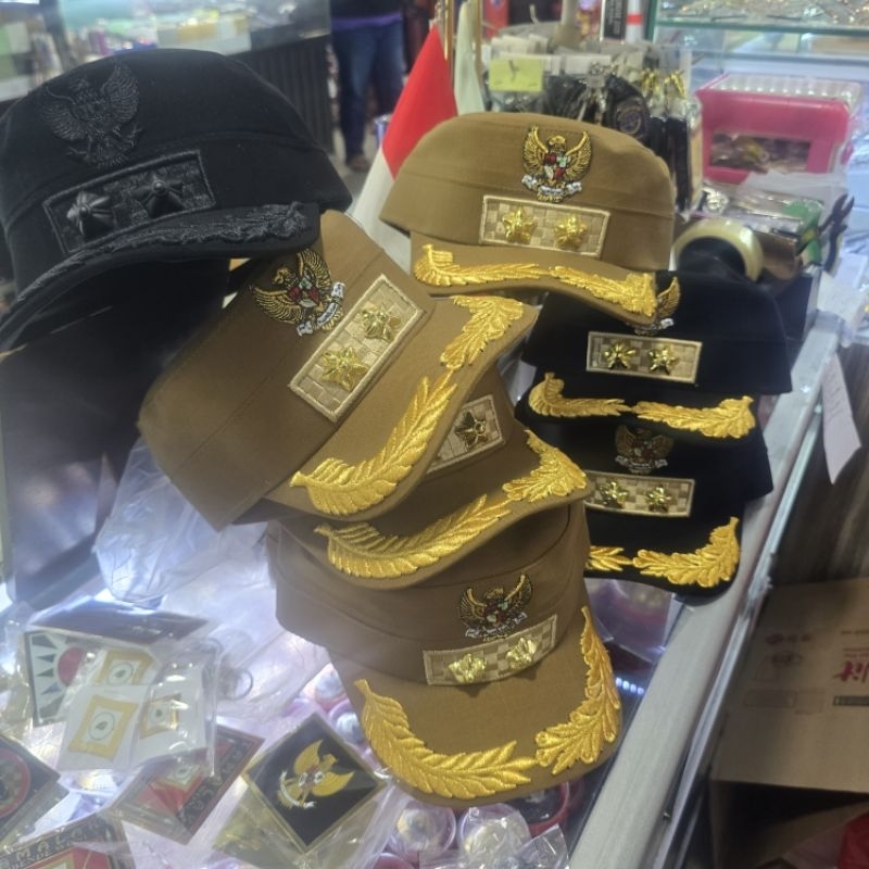 topi komando lurah-topi kades-topi komando camat
