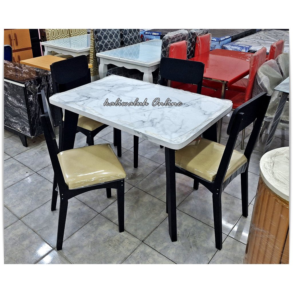 Meja Makan Estetik Kayu Motif Marmer HPL 4 Kursi Hitam Putih