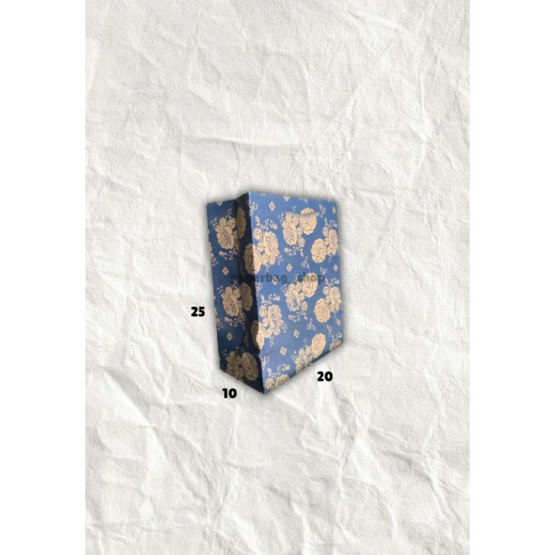 

paperbag motif 20x10x25 (isi 12pcs)