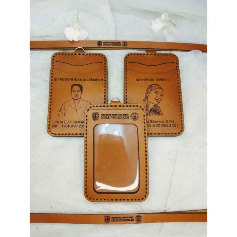 

ID CARD KULIT CUSTOM DINAS PENDIDIKAN