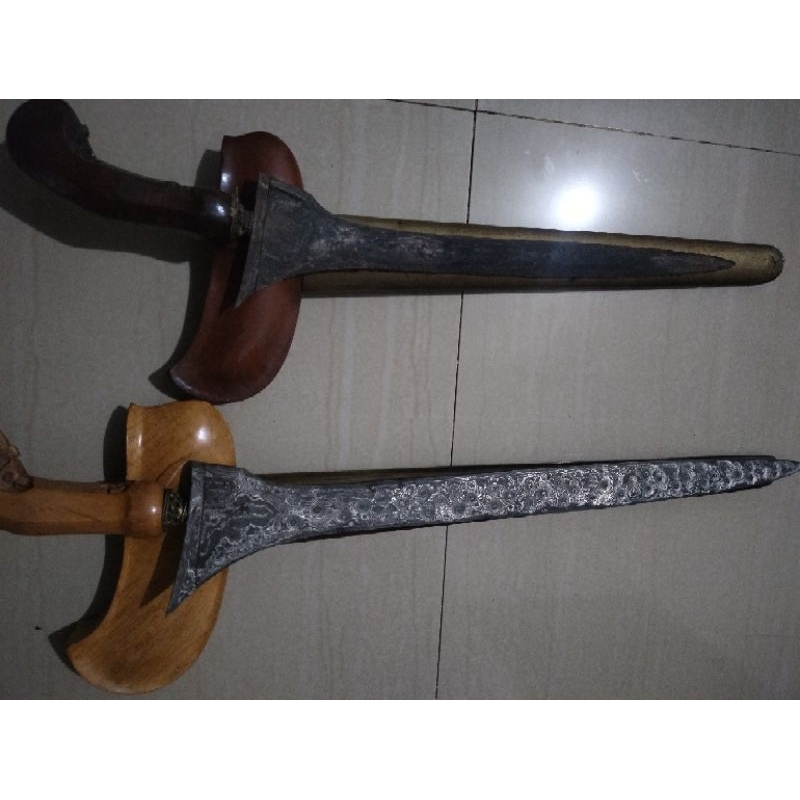 Pusaka kuno.tilam sari