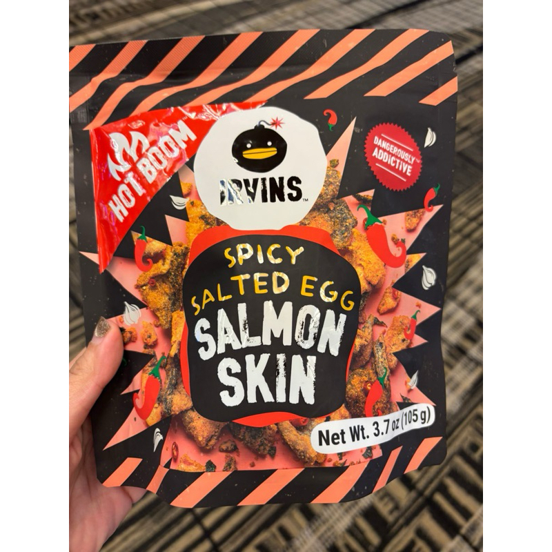 spicy salted egg salmon irvins 105 gram