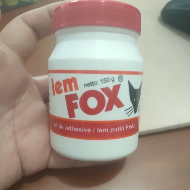 

lem Fox ,,lem kayu,lem kertas,lem putih, 150 gr