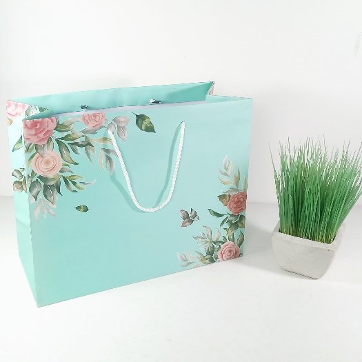 

Paperbag Motif Bunga Uk 32,5 x 25 x 14cm