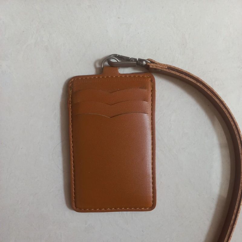 

Card Holder Lanyard Coklat Muda (3 Slot + 1 Slot Foto)