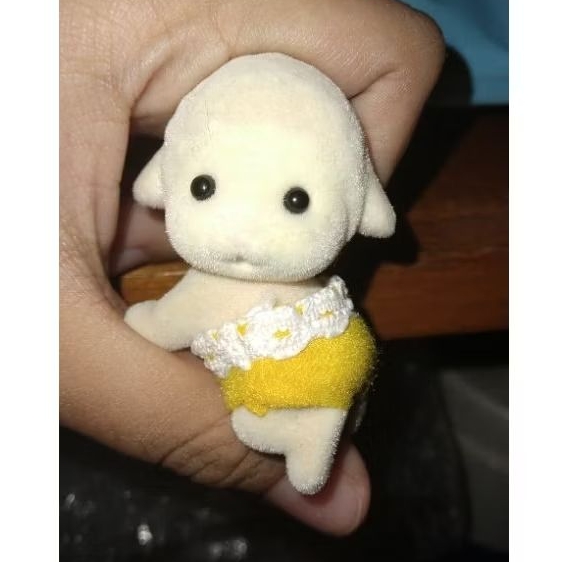 COD,SLYVANIAN FAM,READ DESK