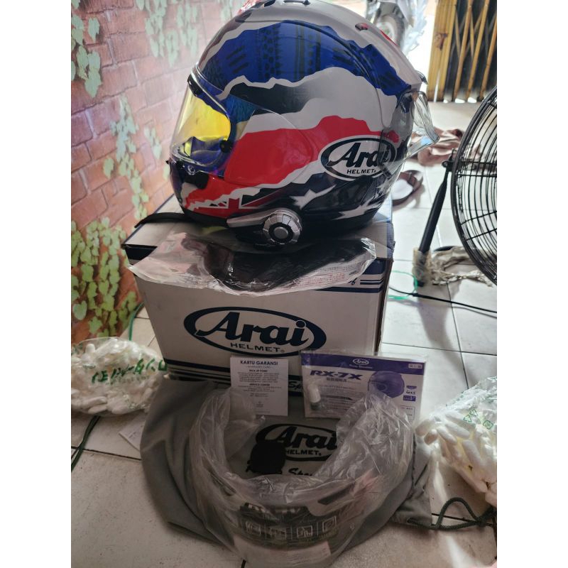 Helmet Arai