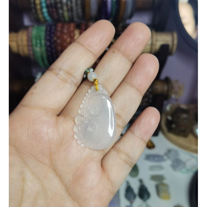 (Sertifikat) Icy Ruyi Pendant Jadeite Jade Burma Type A