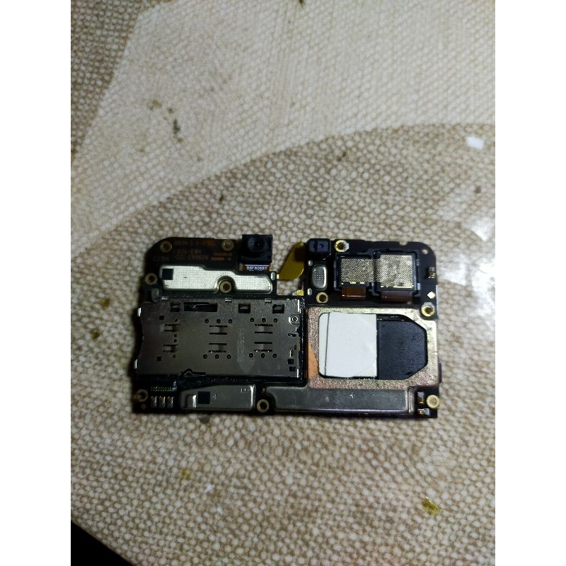 mesin oppo a3s kadang nyala kadang ga ponis ic cpu....biar ga ribet letur anggap aja mati