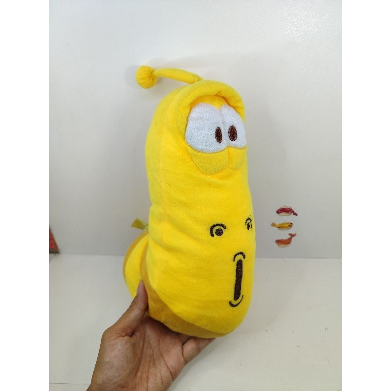 boneka ulat larva kuning original