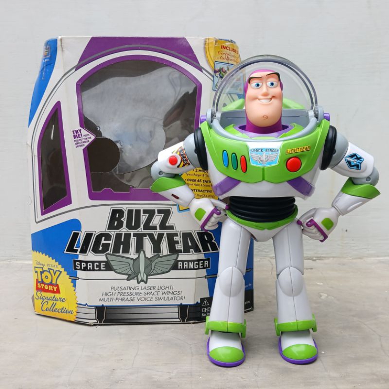 Buzz Lightyear Toy Story Signature Collection Thinkway Toys Figure