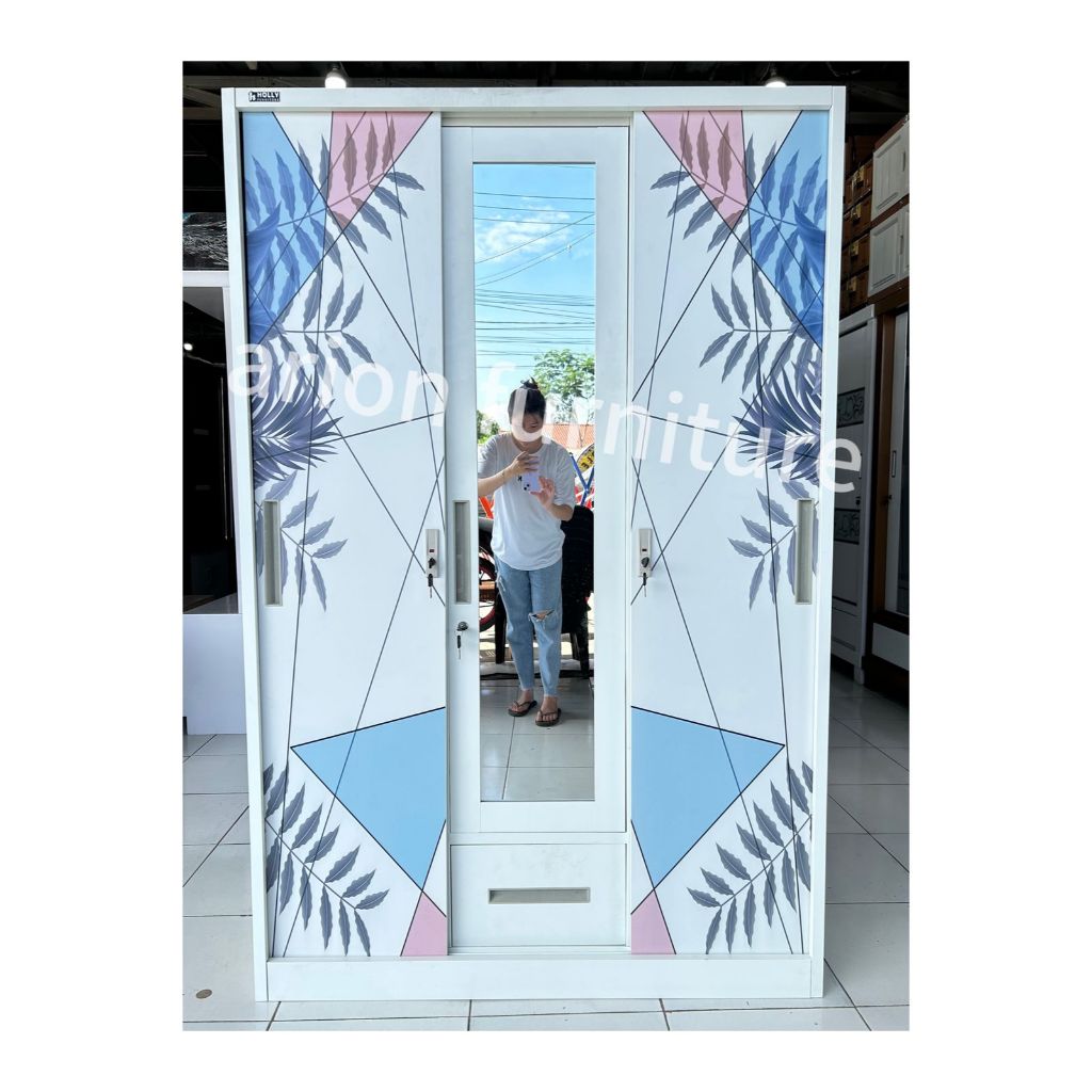 Lemari Pakaian Besi 3 Pintu / Lemari gantungan hambalan Pintu Sleding BESI PREMIUM