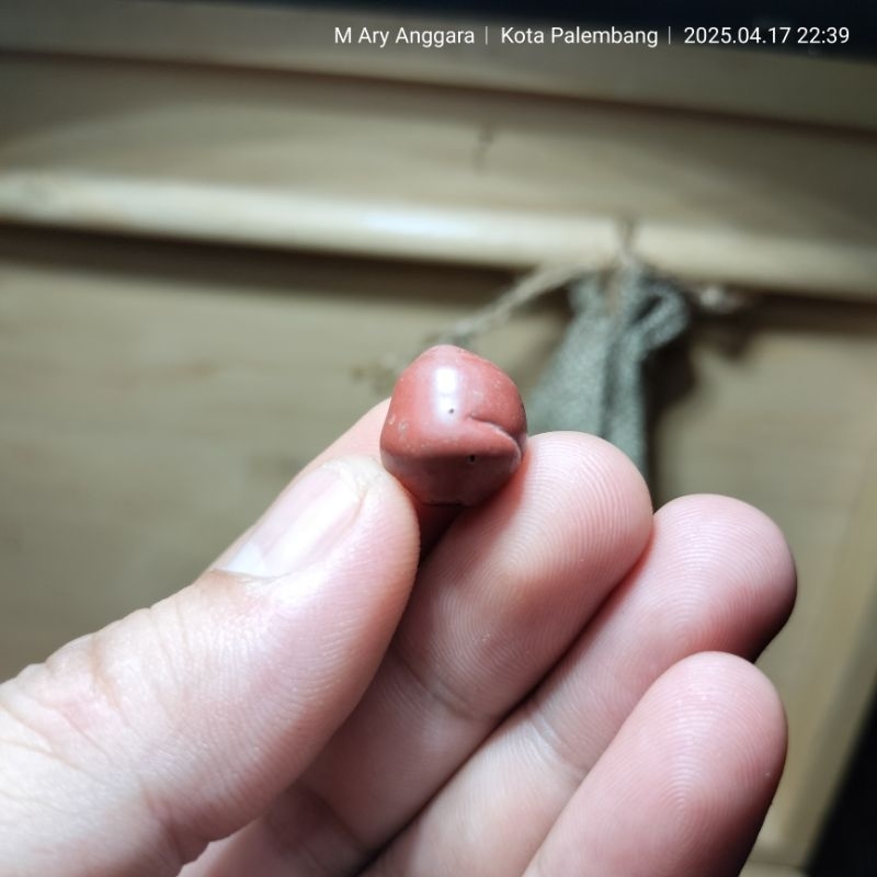 manik manik kuno red terakota