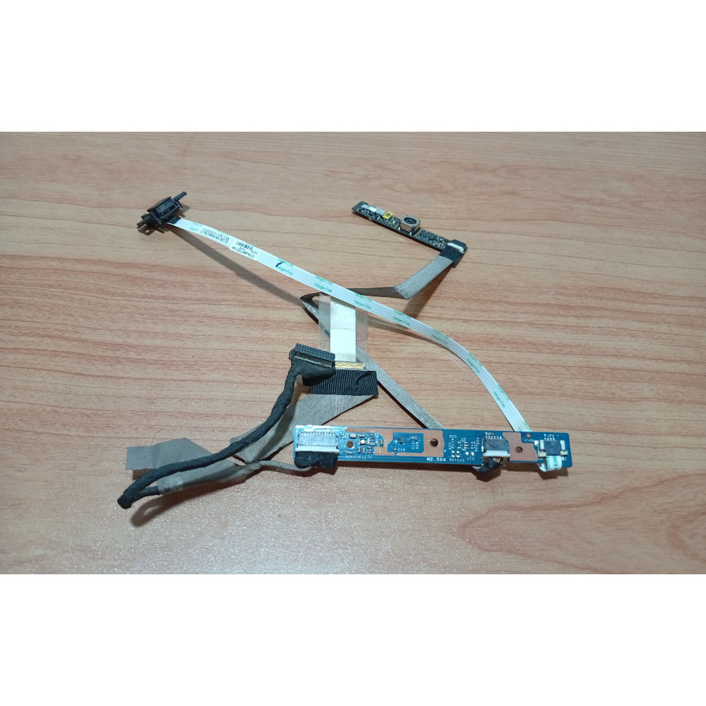 Flexible LCD dan Camera Laptop HP Elitebook 8440p
