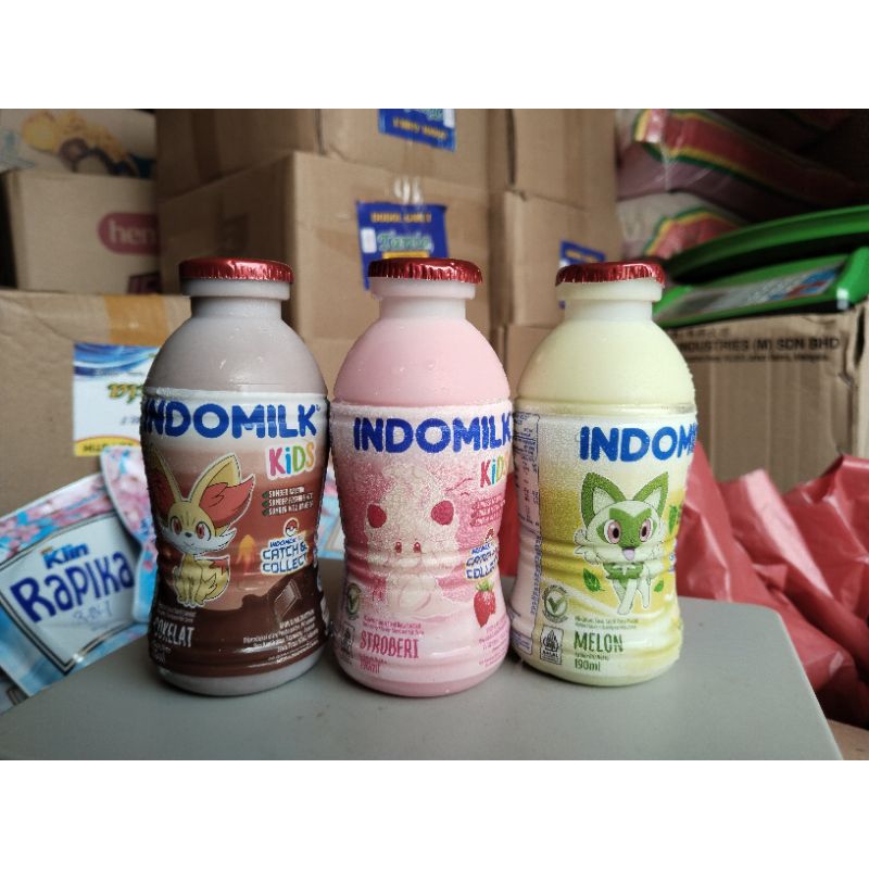 

Indomilk botol rasa coklat, strawberry, dan melon