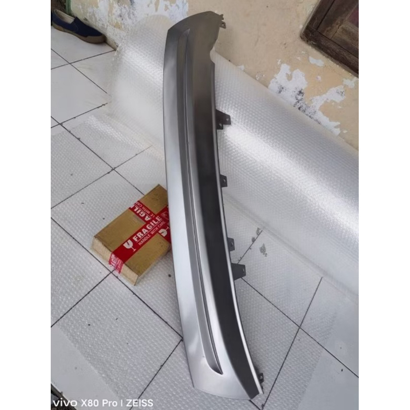 GARNISH SPOILER BAWAH BEMPER BELAKANG HONDA BRV TAHUN 2023 ORIGINAL