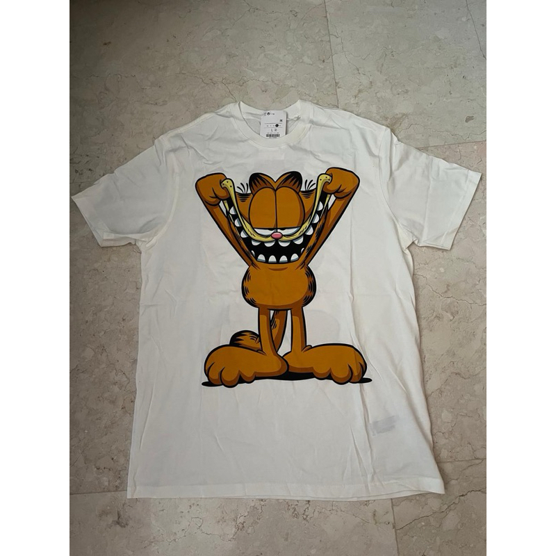 T-Shirt Tshirt Kaos Bershka Garfield Tee