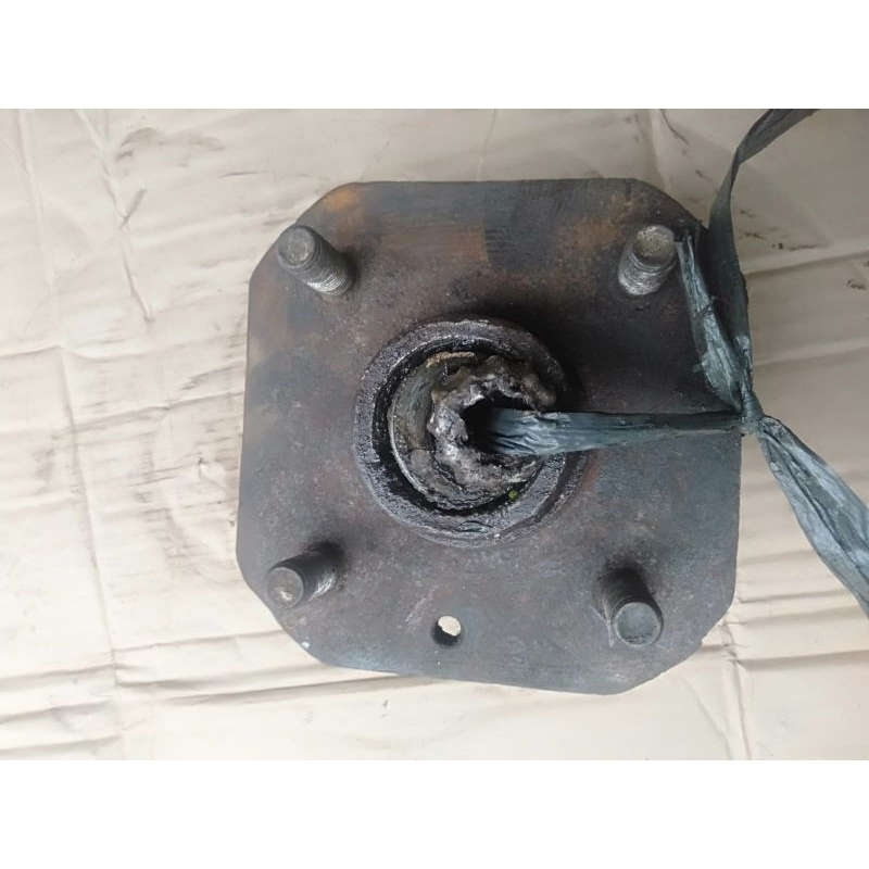 jual Nap Roda depan mobil kijang Doyok