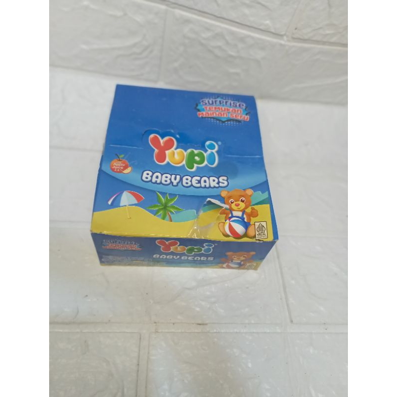 

YUPI BOX ISI 24 BANYAK RASA