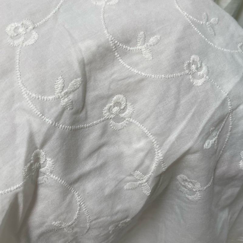 kain bordir - kain katun bordir motif bunga impor - kain katun embordery - kain katun bordir bw tb